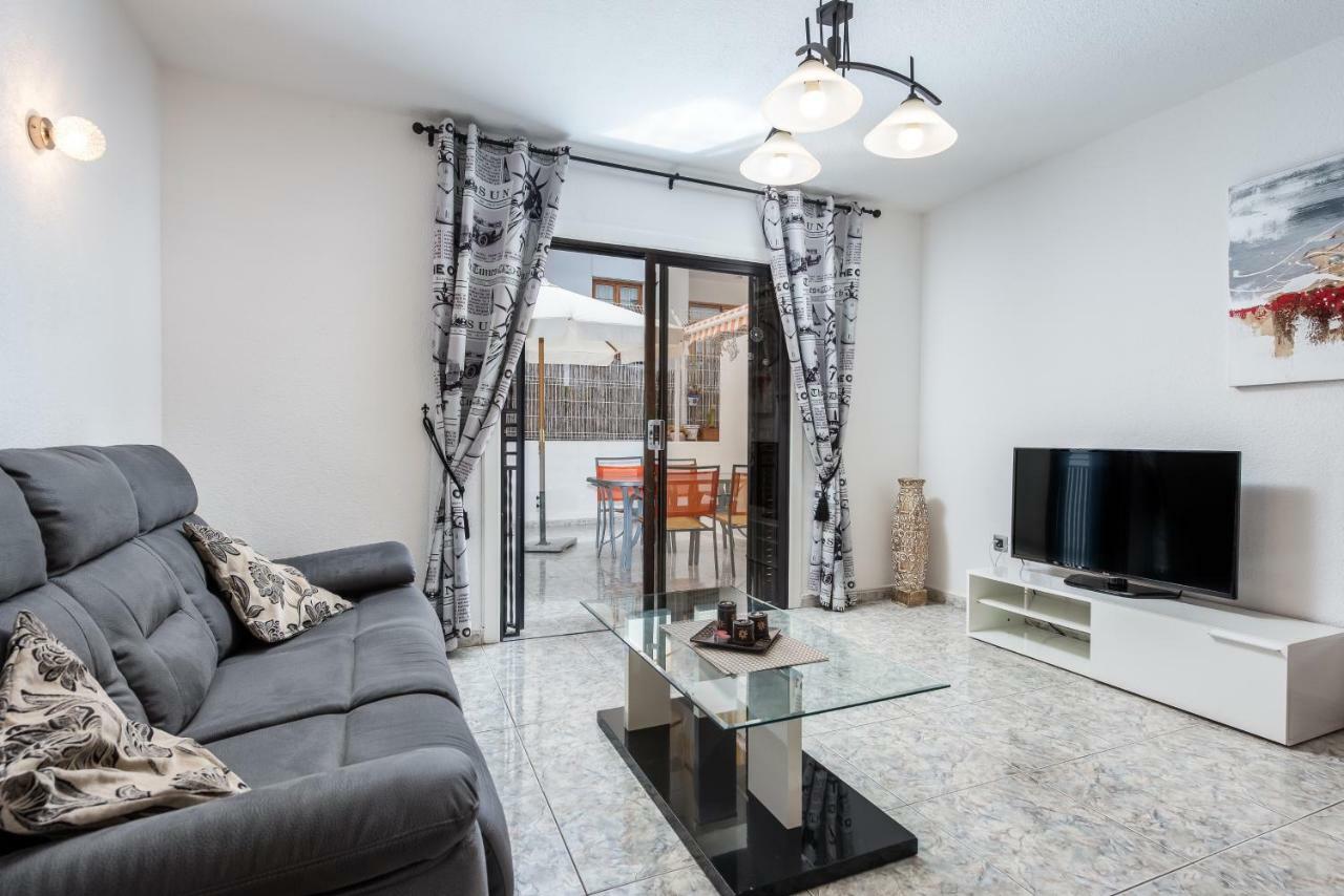 Victoria Court Modern 1 Bed Apartment Los Cristianos  Exterior photo
